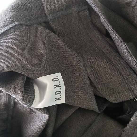 Grey Knee Length Trouser Shorts - Picture 9 of 9